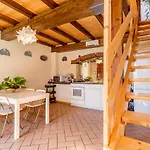 Casa Dei Ciliegi * Monti di Villa