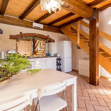 Casa Dei Ciliegi Monti di Villa