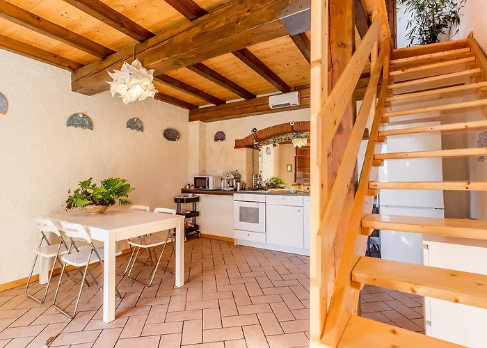 Casa Dei Ciliegi * Monti di Villa
